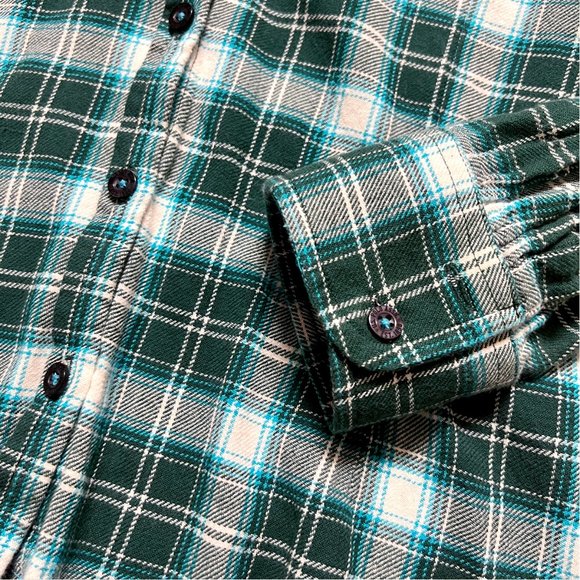 U.S. Polo Assn. Green and White Plaid Flannel Top with Hood (L) - Picture 6 of 10